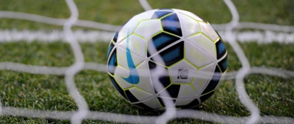 Top Ways to Beat the Bookies in Football Betting