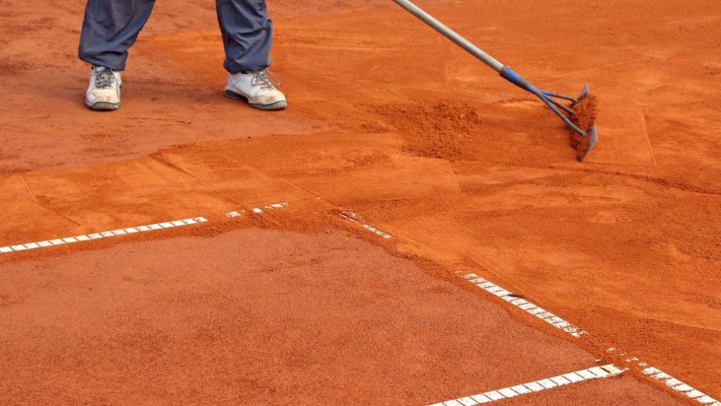 Comparison of Tennis Court Surfaces